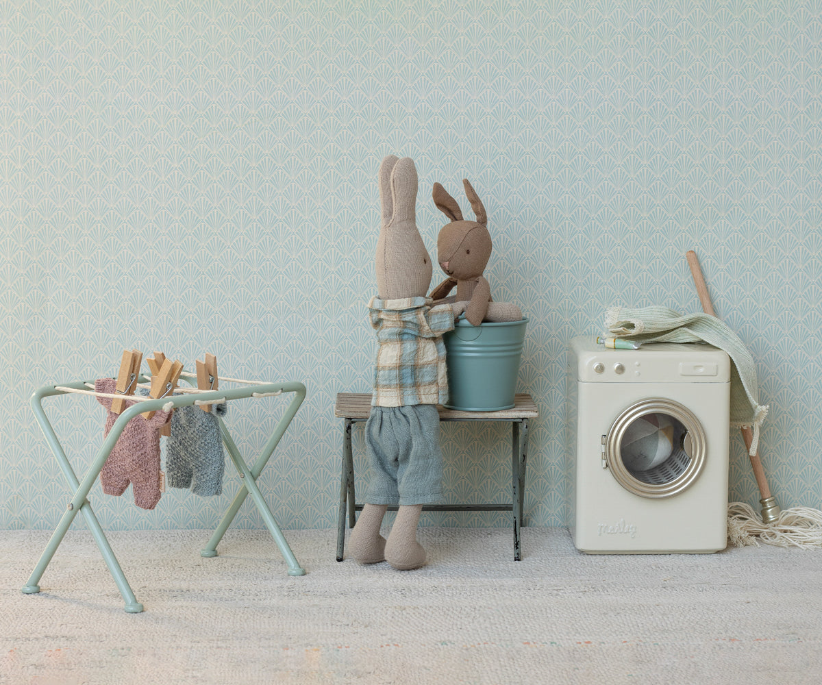 Winter rabbit, Micro - Blu