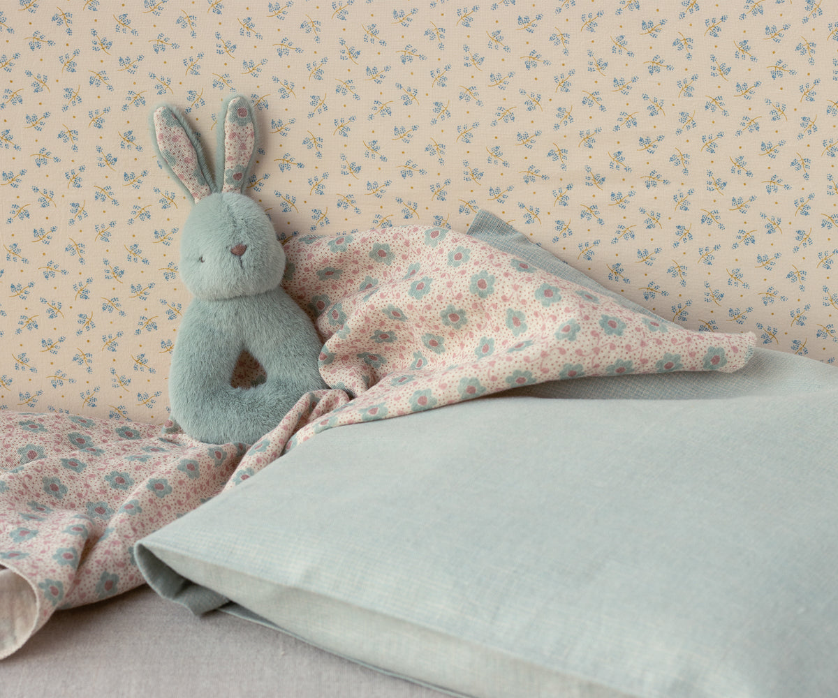 Rabbit Rattle and Muslin Set, Mint
