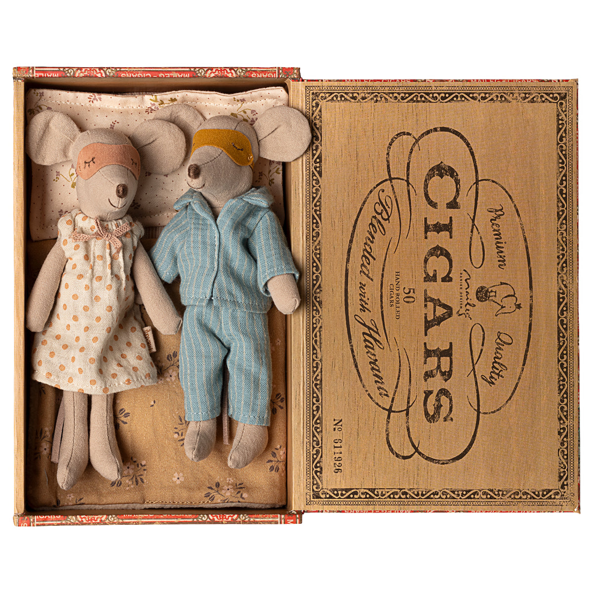 Mom and Dad Mouse in the Cigar Box