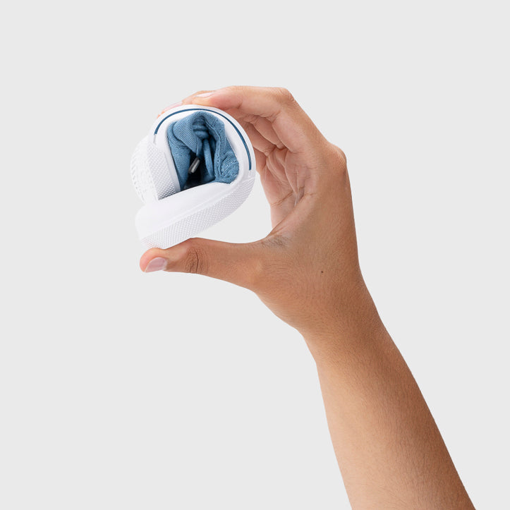 Barefoot concept canvas shoes, Jeans