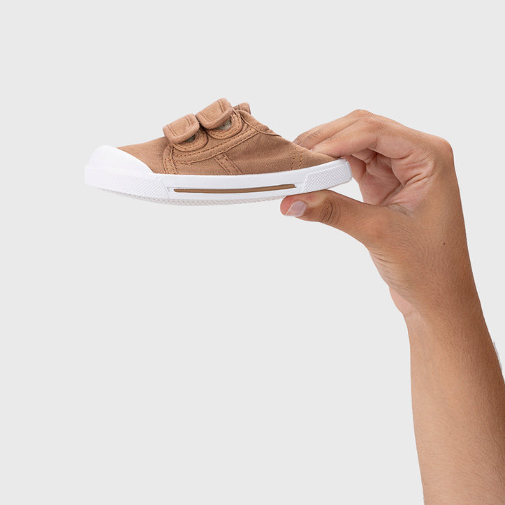 Barefoot Concept Canvas Shoes, Cinnamon