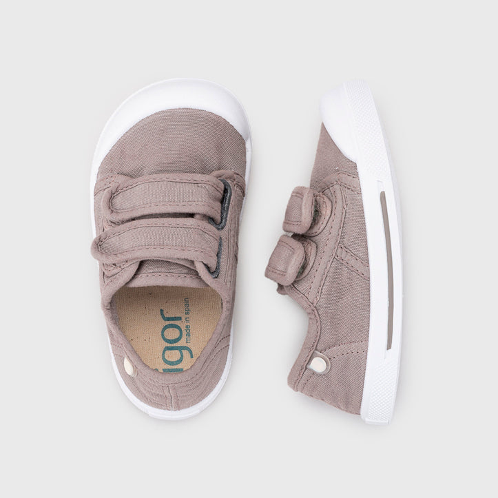 Barefoot concept canvas shoes, Topo