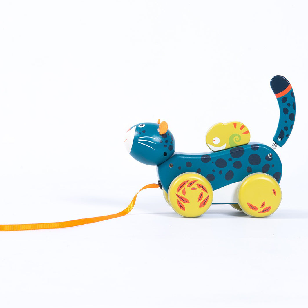 Wooden pull panther
