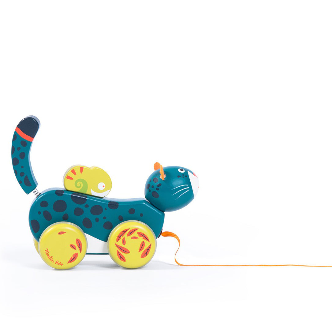 Wooden pull panther