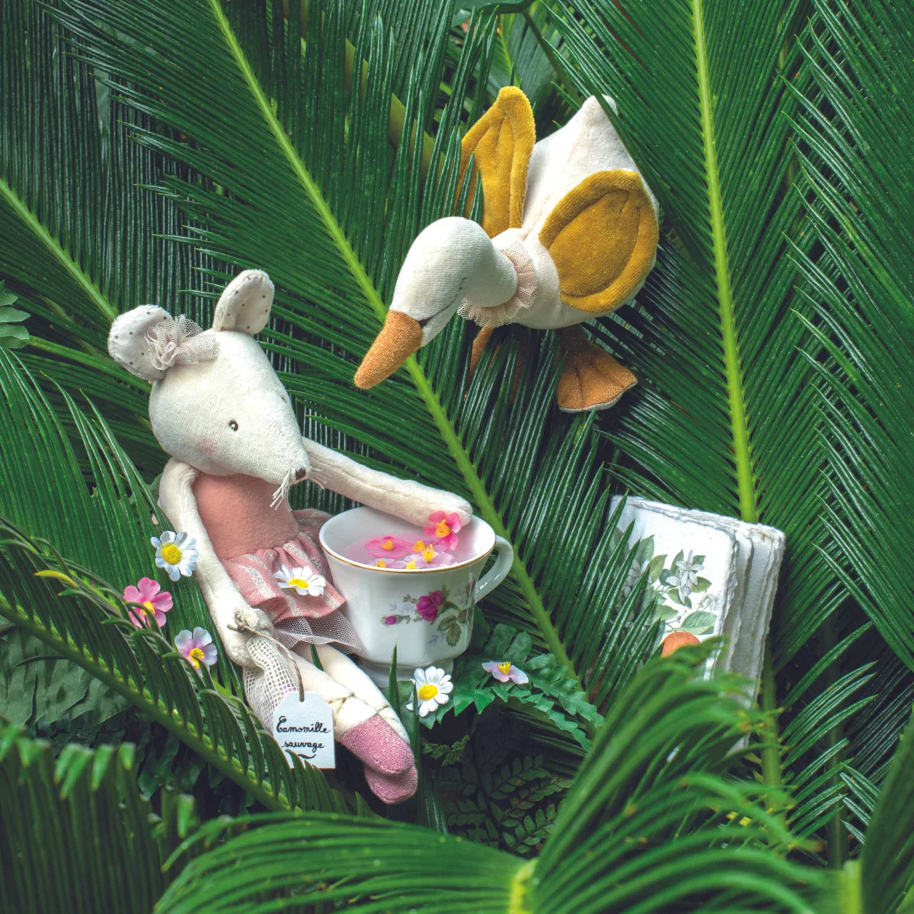 La petite école de danse di Moulin Roty | Collezione nascita, giochi e arredo cameretta bebè con cigni e topi rosa.