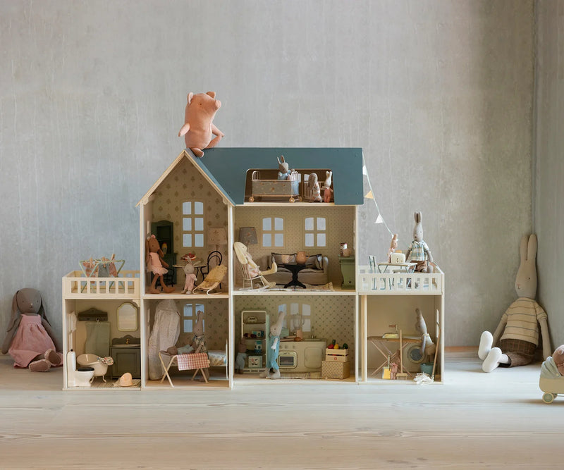 Maileg casa delle bambole in legno, House of miniature Collection con mobile e accessori per topi e conigli