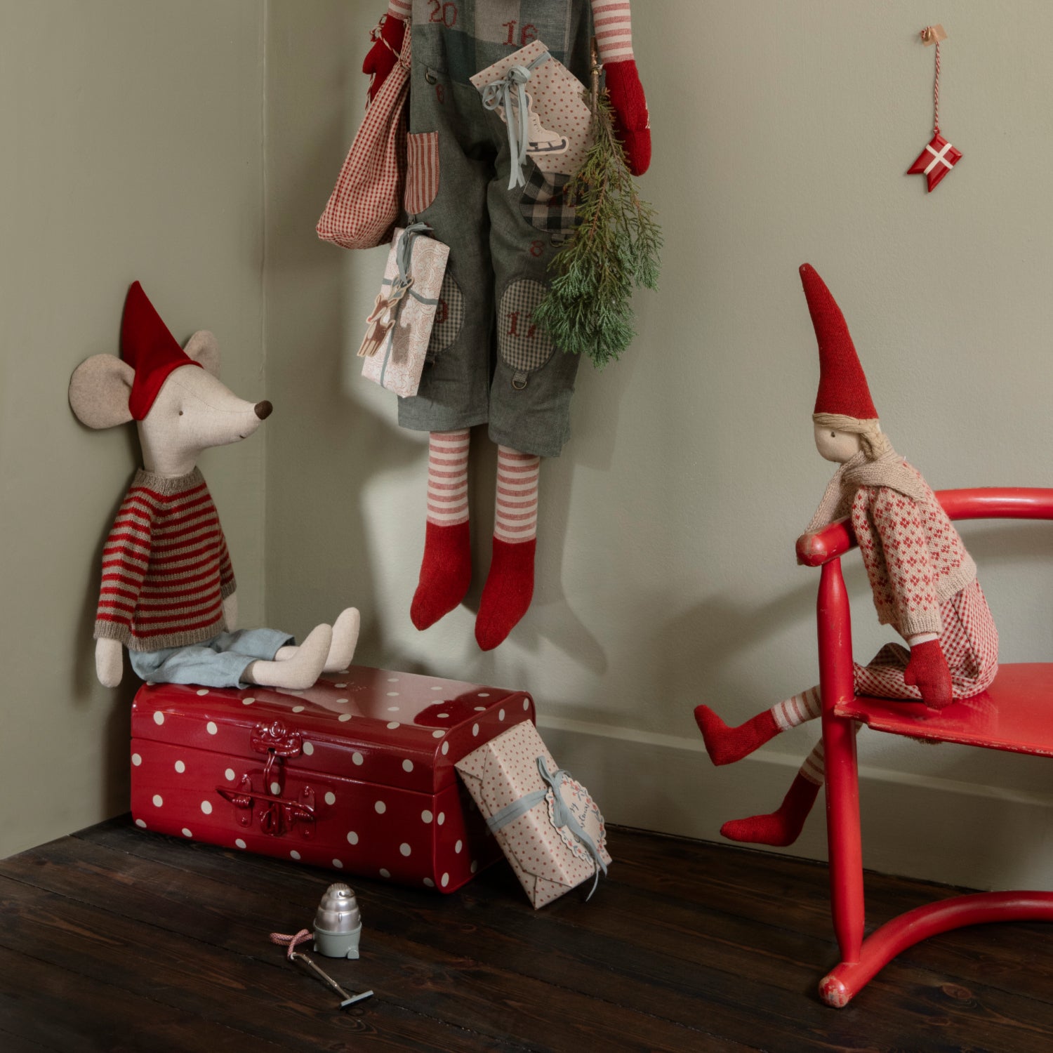 Small Metal Storage Case, Red Polka Dots