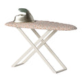 Iron and ironing board dots, Mouse