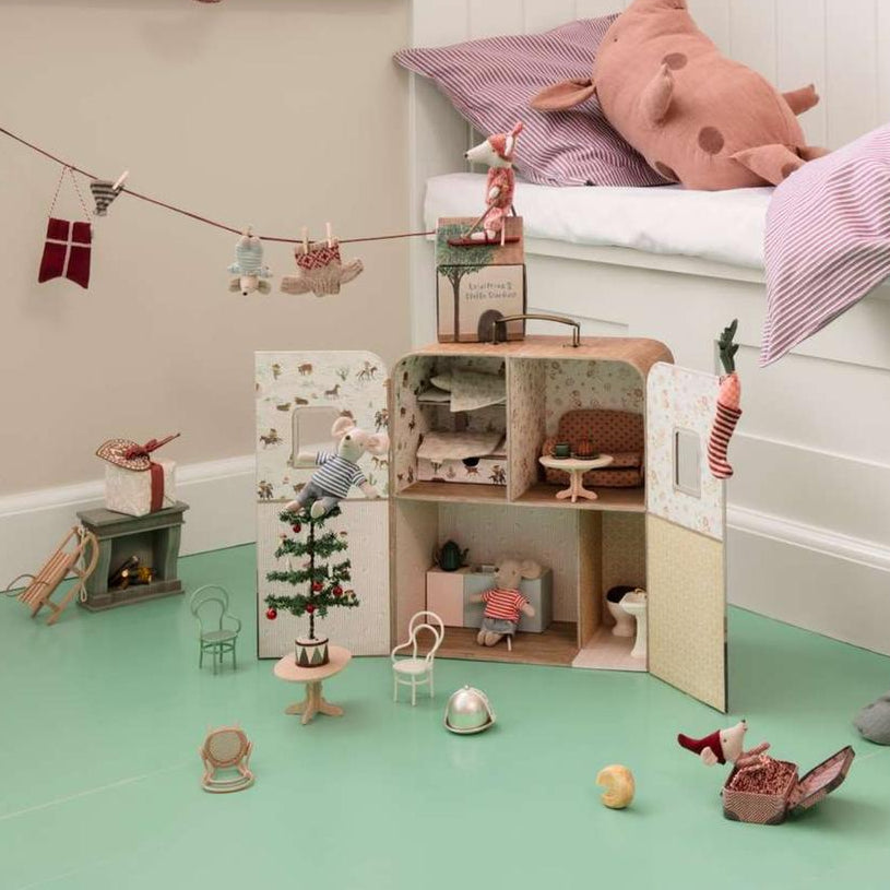 SuitCasa for Little brother and sister mouse
