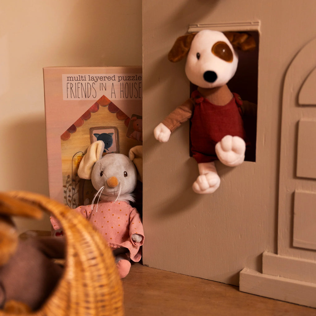Plush dog Eddie