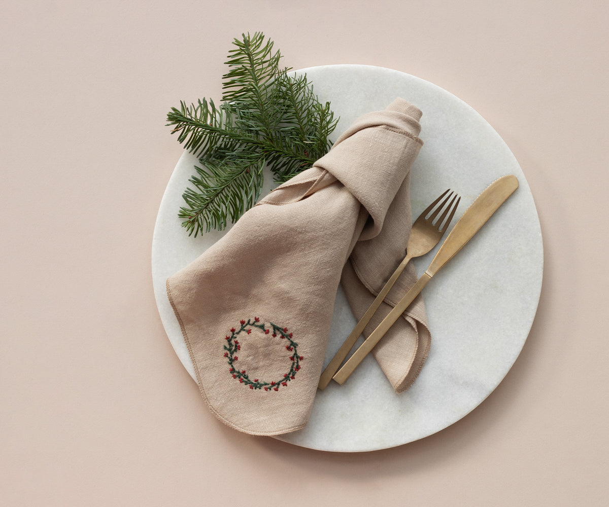 Tovagliolo ricamato in lino - Natale, Ghirlanda