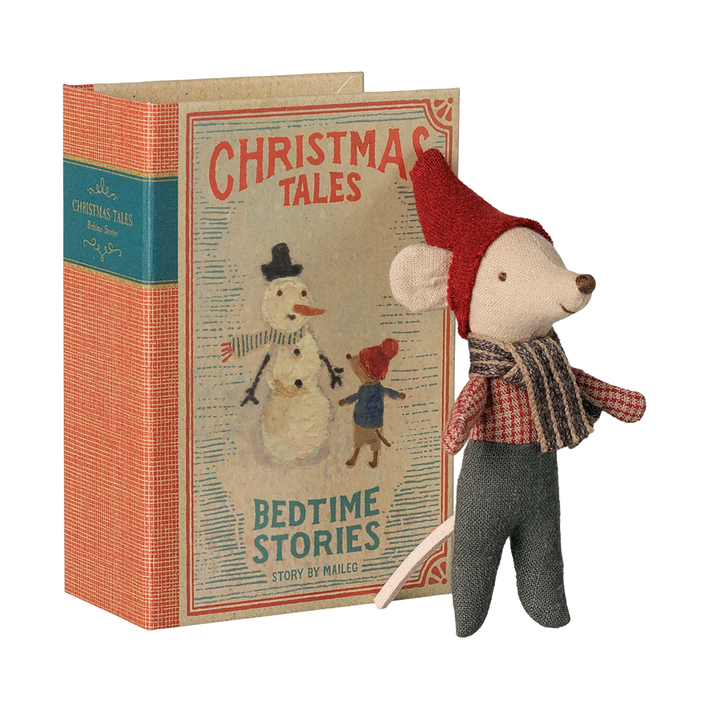 Christmas mouse, Baby in book