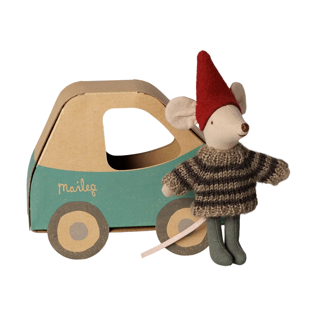 Christmas mouse, Little brother in car box