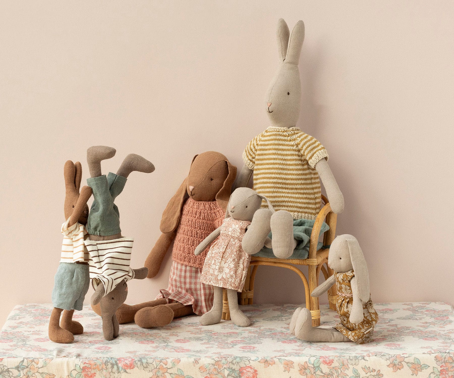 Clothes for rabbits size 3, Sweater and pants