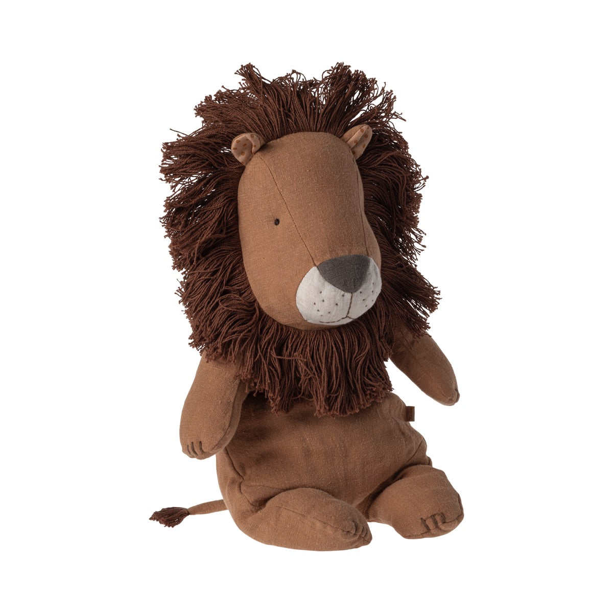 Lion in linen and cotton safari friends, Medium