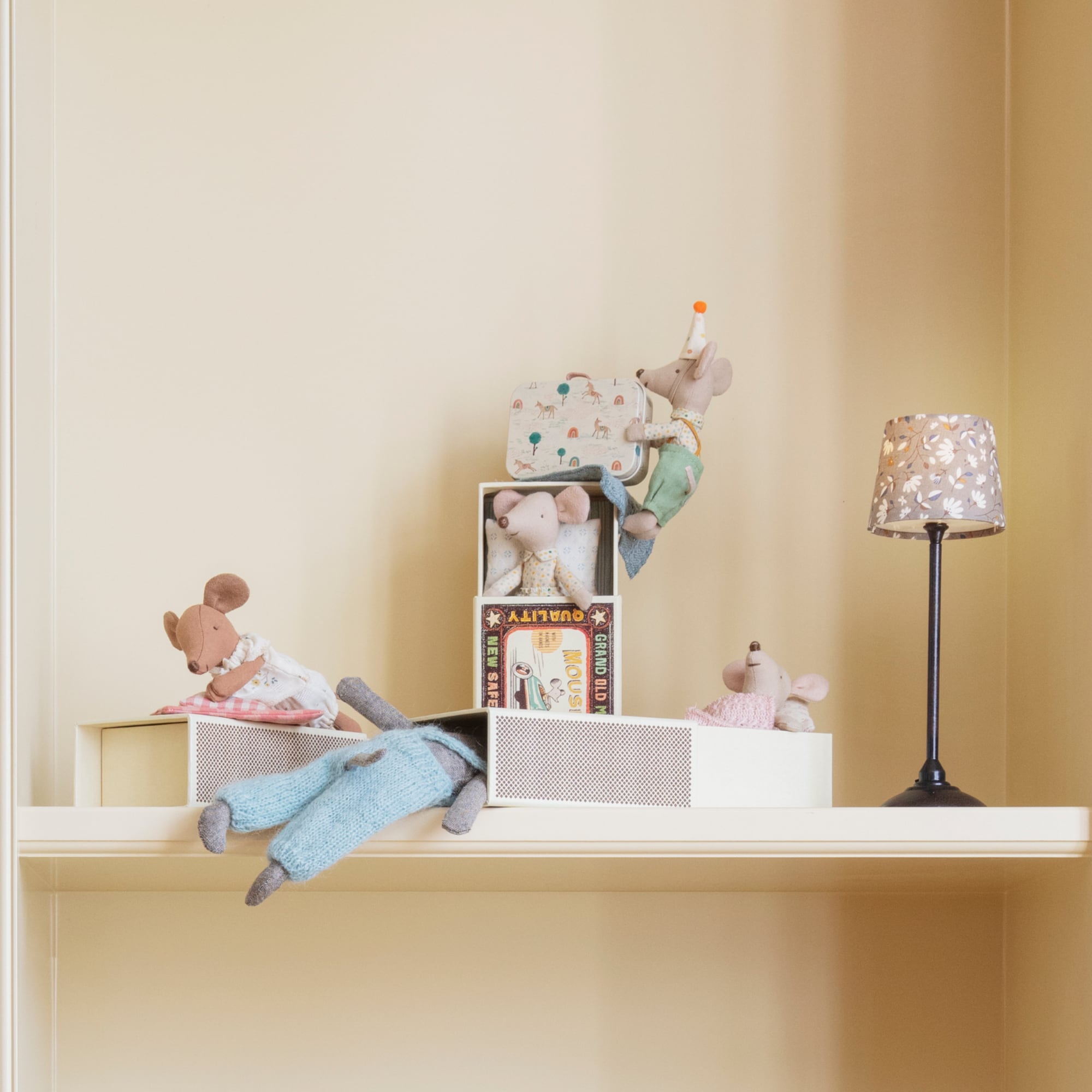 Matchbox Mouse, Little Sister