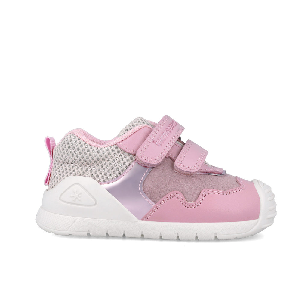 Scarpe in pelle rosa, Mist