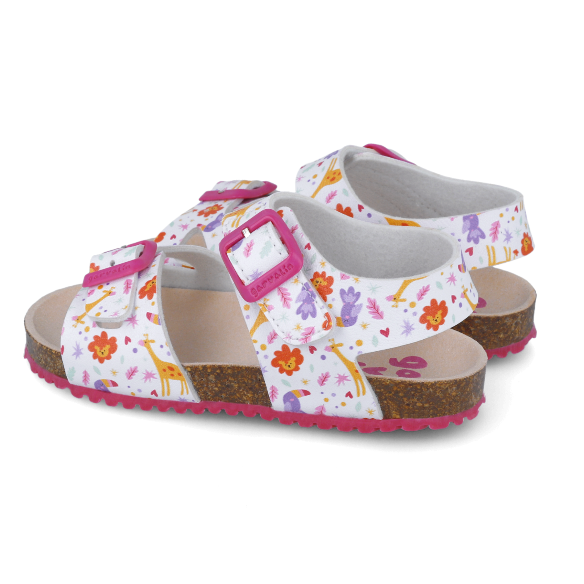 Flexible Sandals, Giraffes and Birds