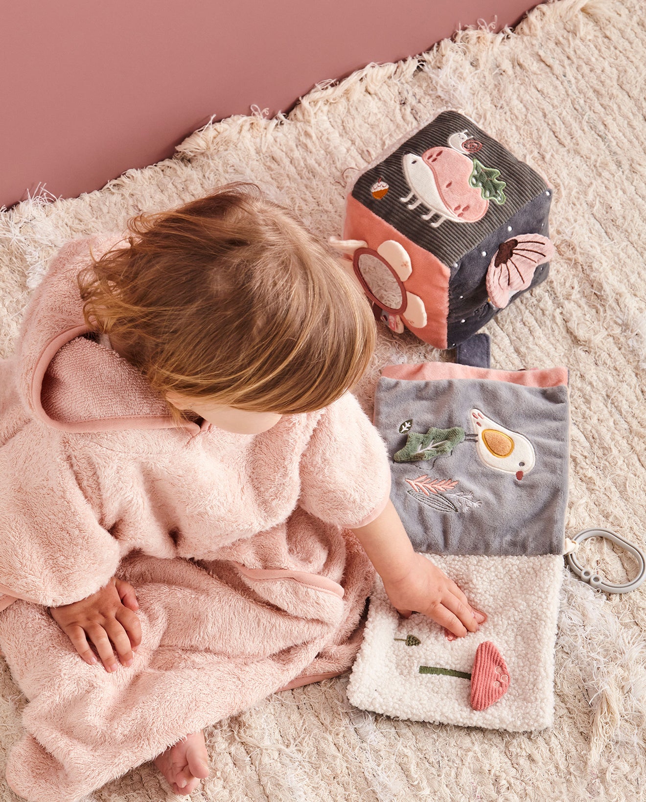 Soft sensory cube, Dalia