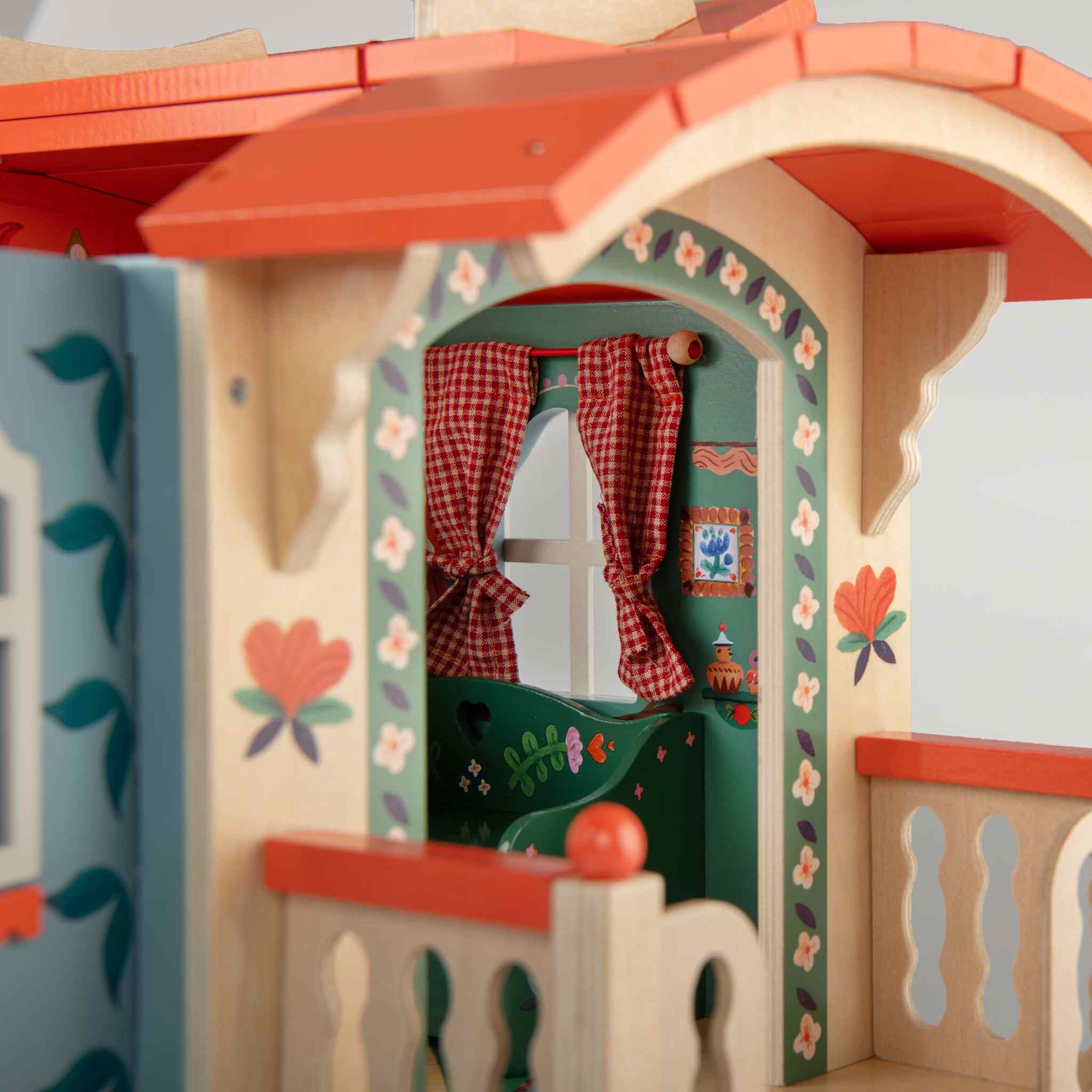 The big wooden caravan, Minouchkas
