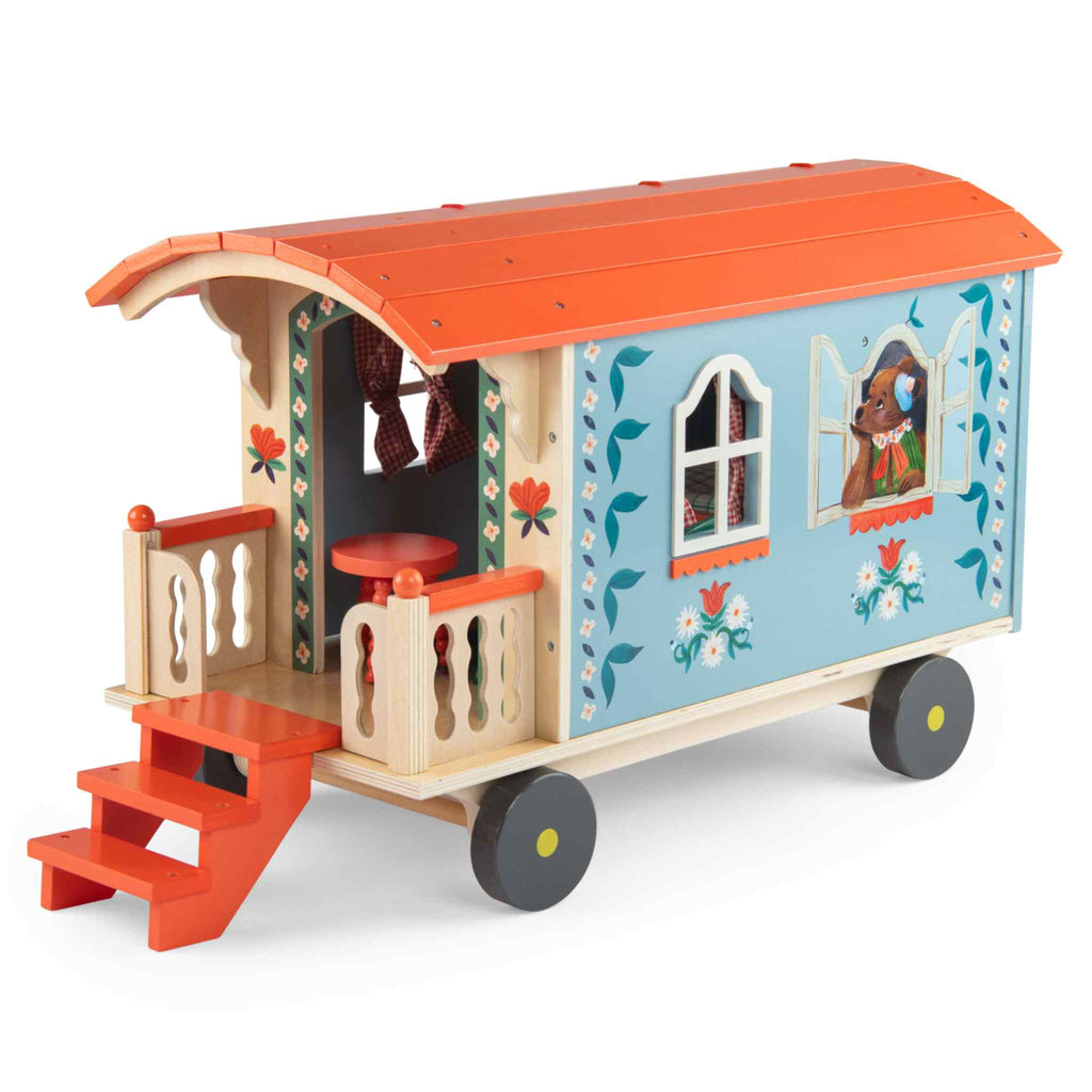 The big wooden caravan, Minouchkas