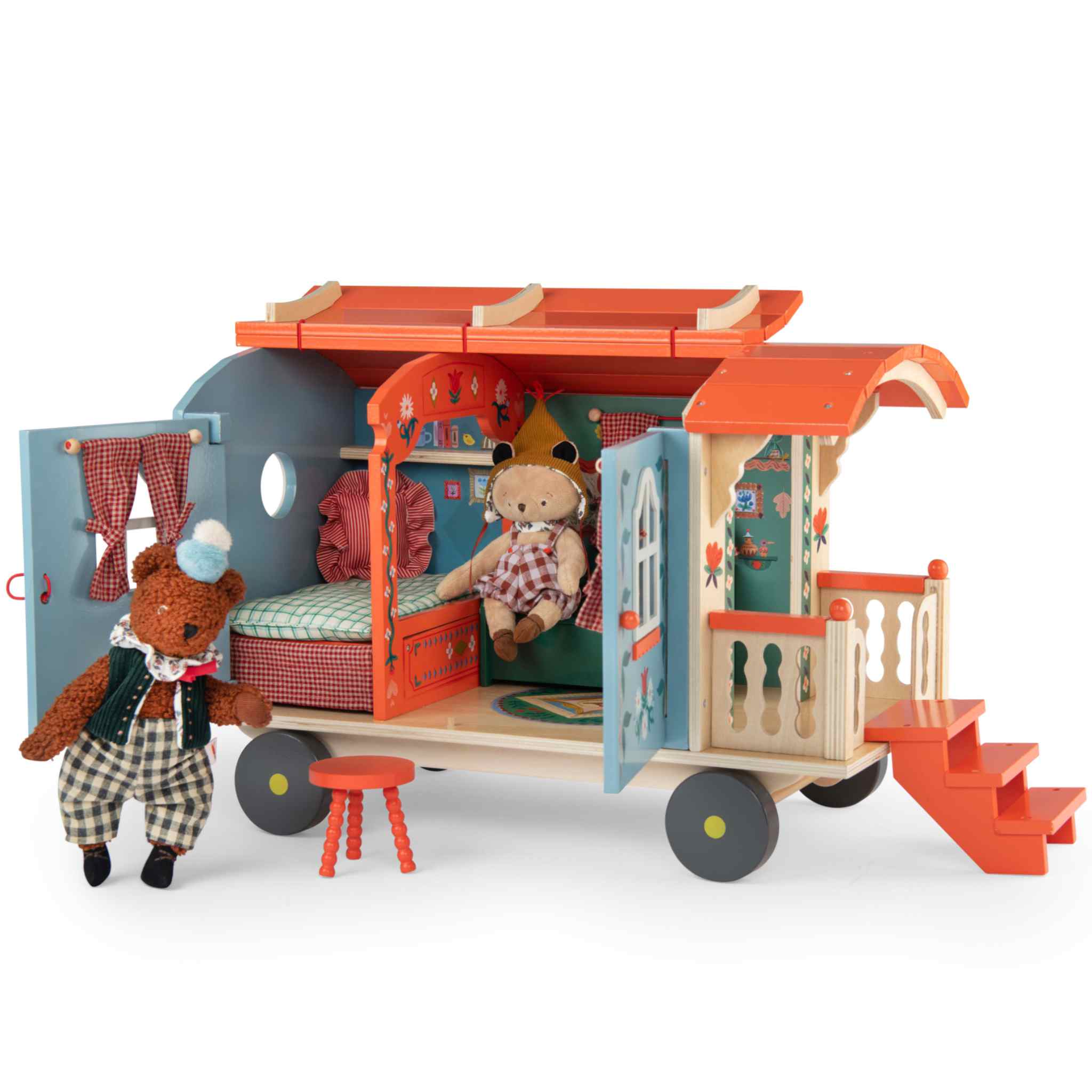 The big wooden caravan, Minouchkas