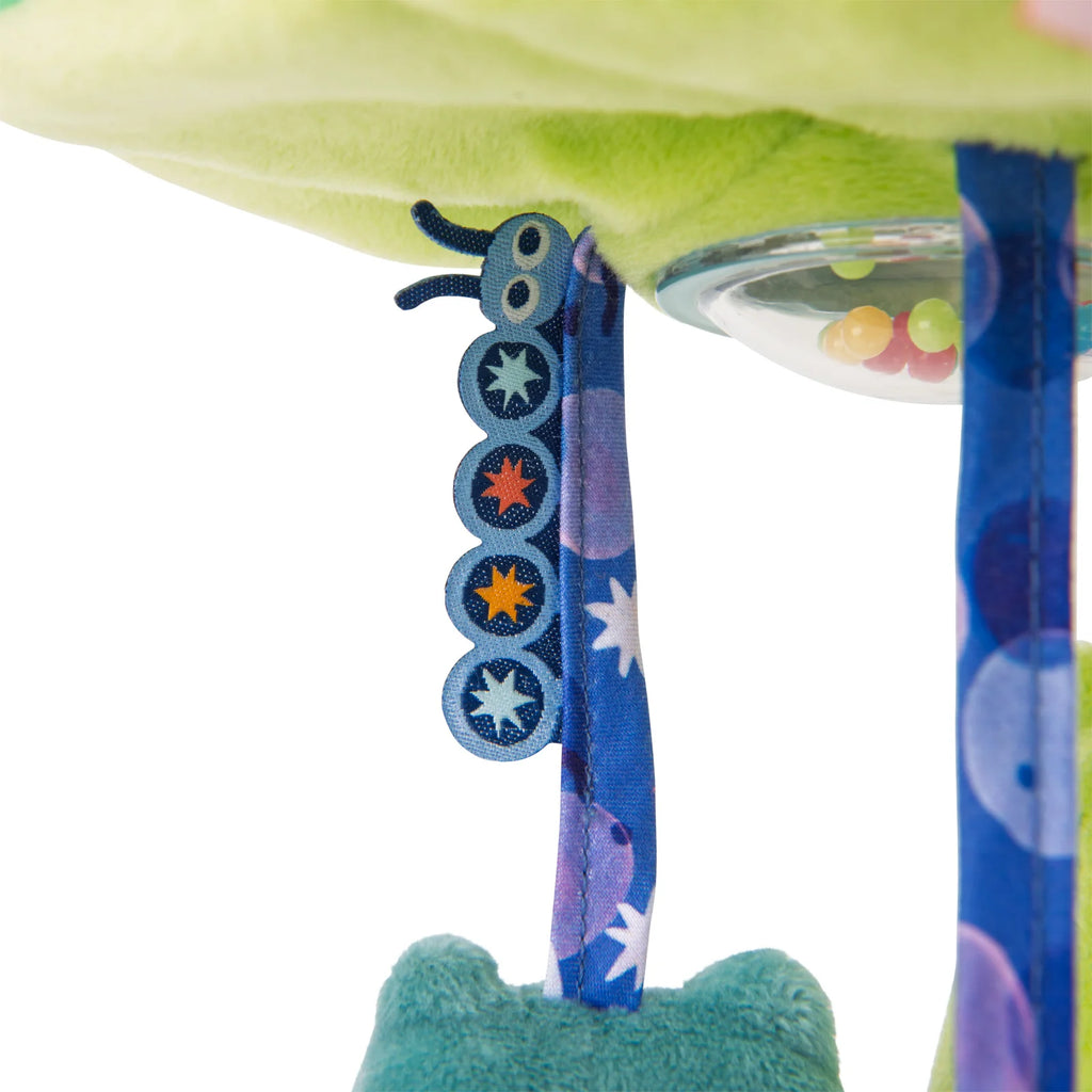 Water lily hanging activity toy
