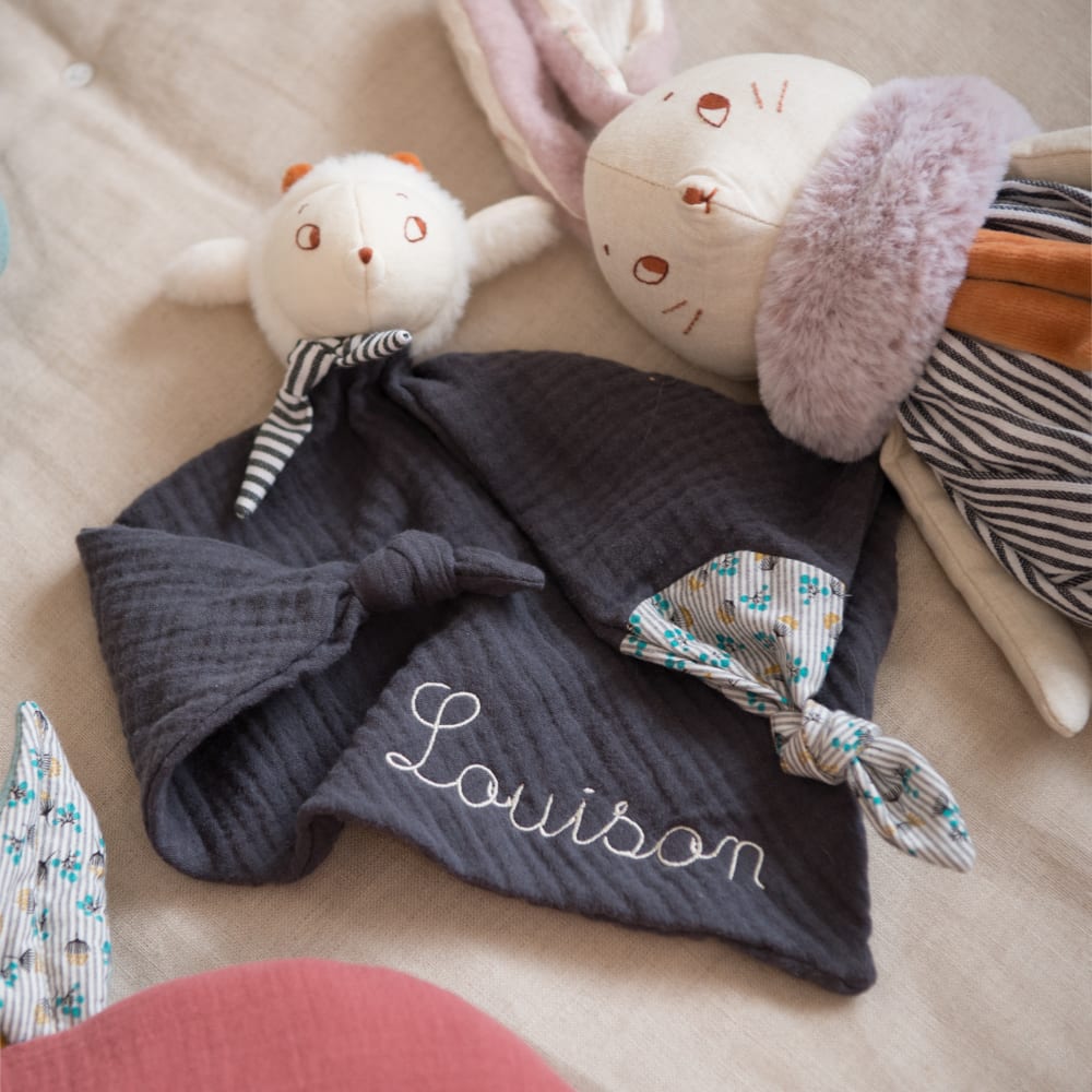 Doudou in Pecora Nuage organic cotton muslin