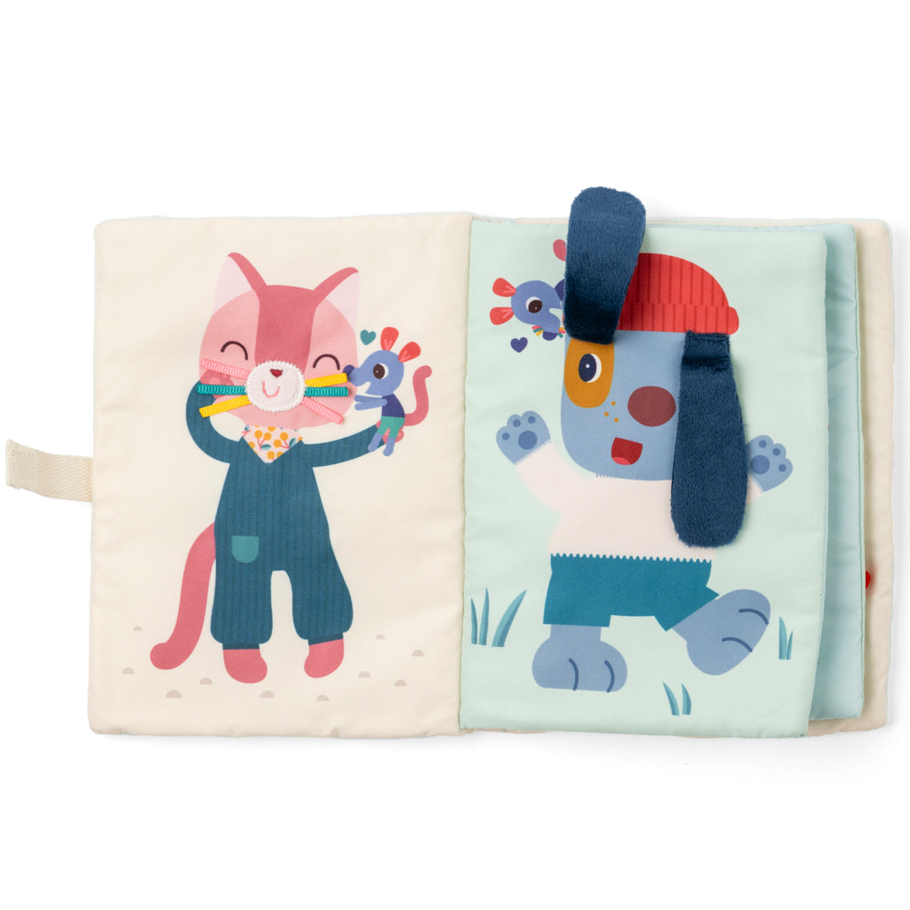 Nina Dressing Up Activity Book