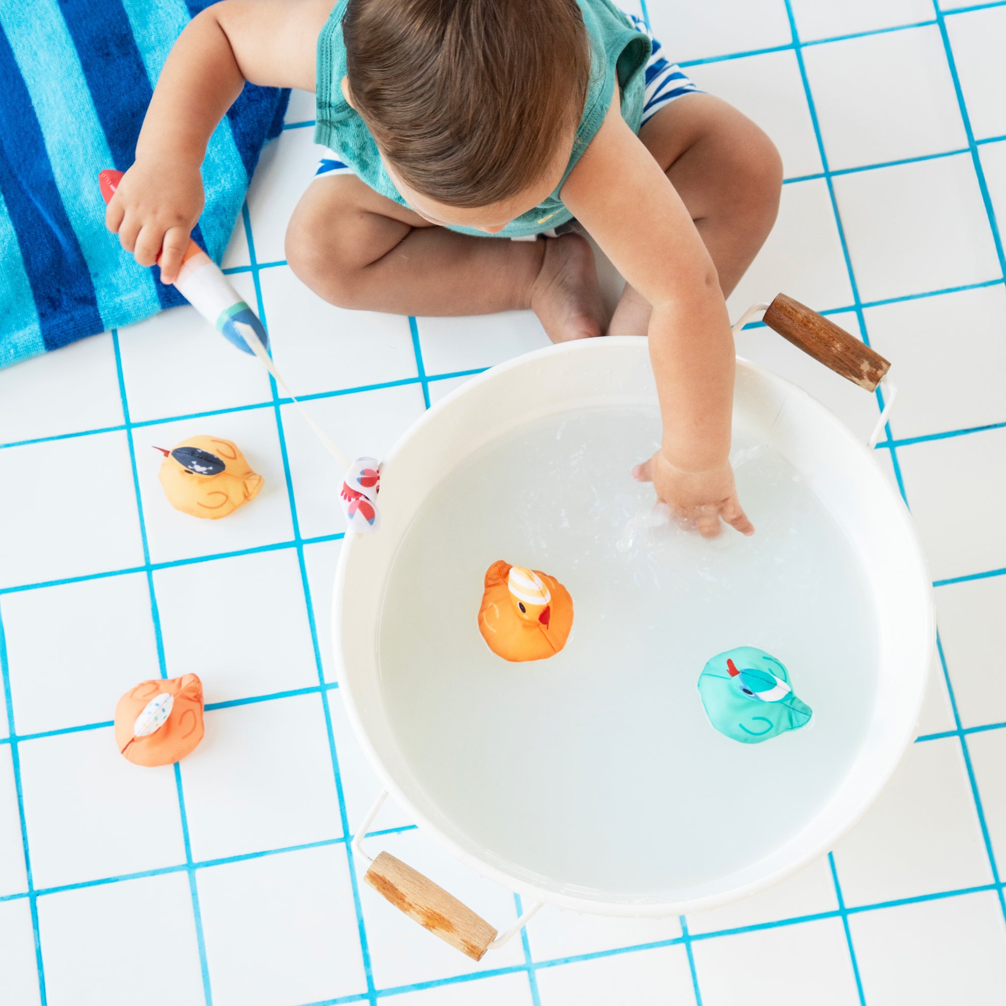 Magnetic Bath Fishing Game, Ducks