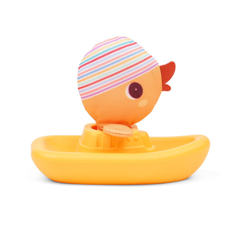 Gaspard the Duck and His Floating Boat