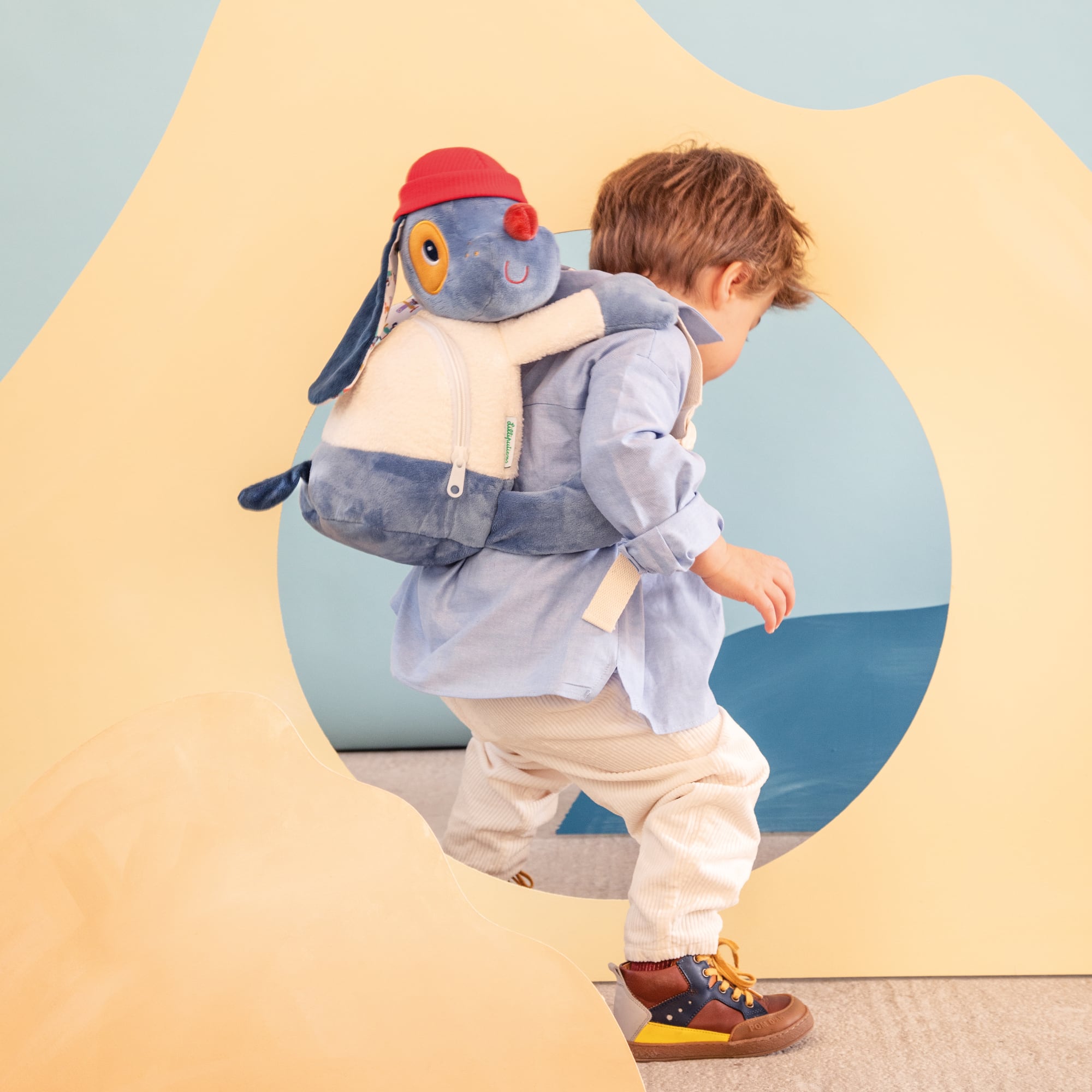 Soft backpack Jules the dog