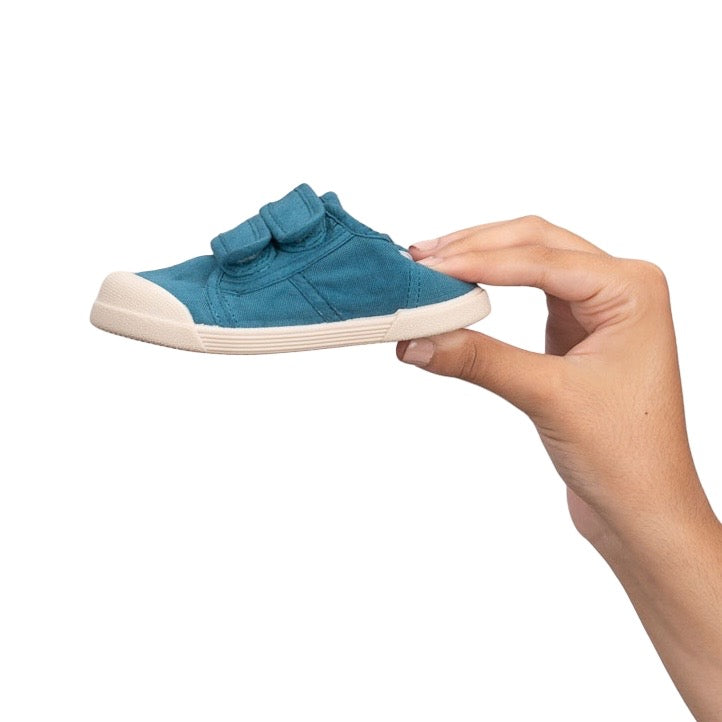 Scarpe in tela, Petroleo