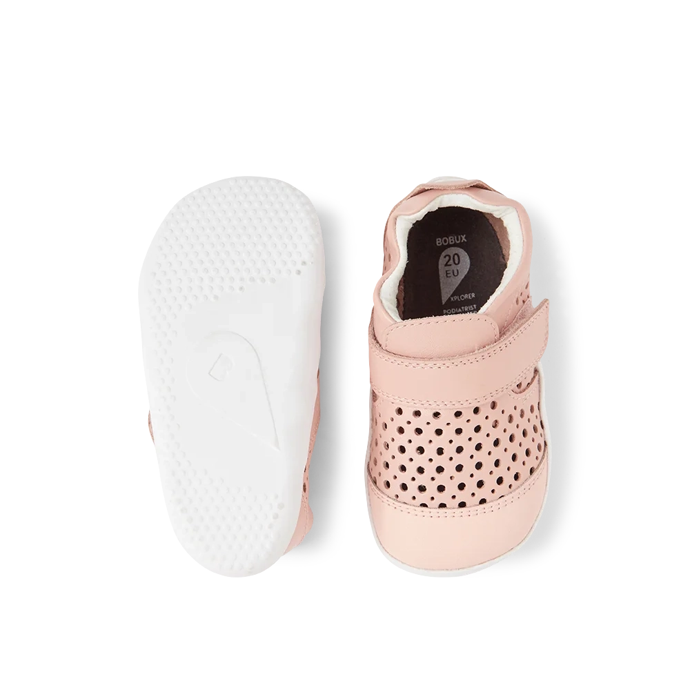 Xplorer Go punch leather shoe, Seashell 