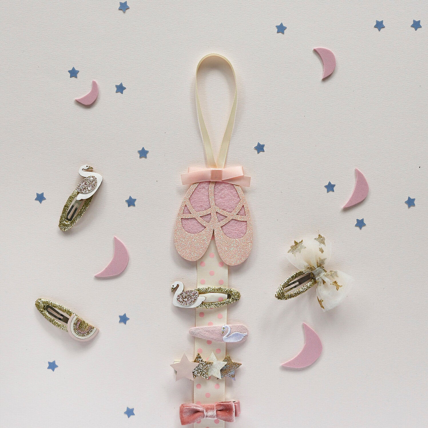 Appendi fermagli per capelli, Ballerina