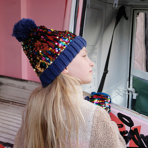 Knitted hat, Rainbow sequins (3-6 years)