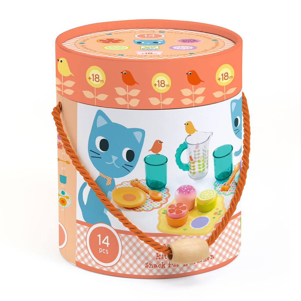 Snack Set, At the table with cats 