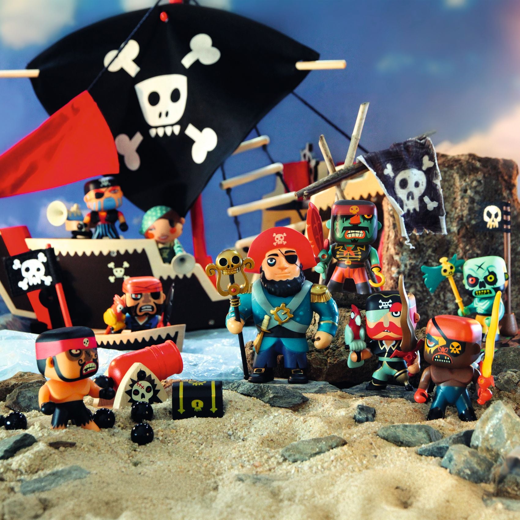 Skullapic, Piratous Arty toys