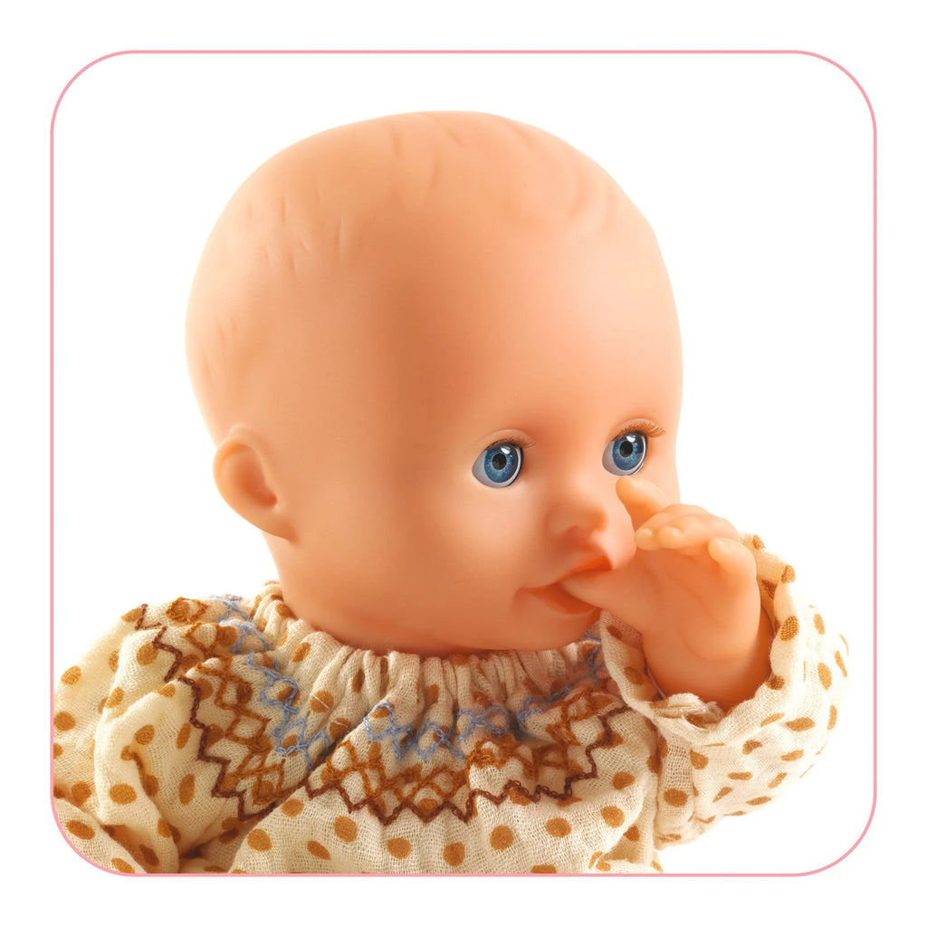 Poupée bébé Pomea Iris