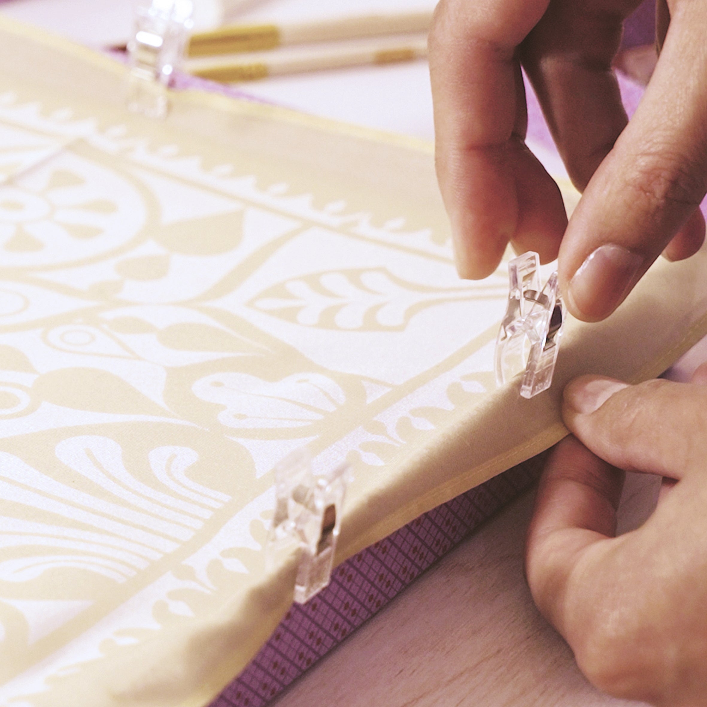 Atelier 11, Silk Painting