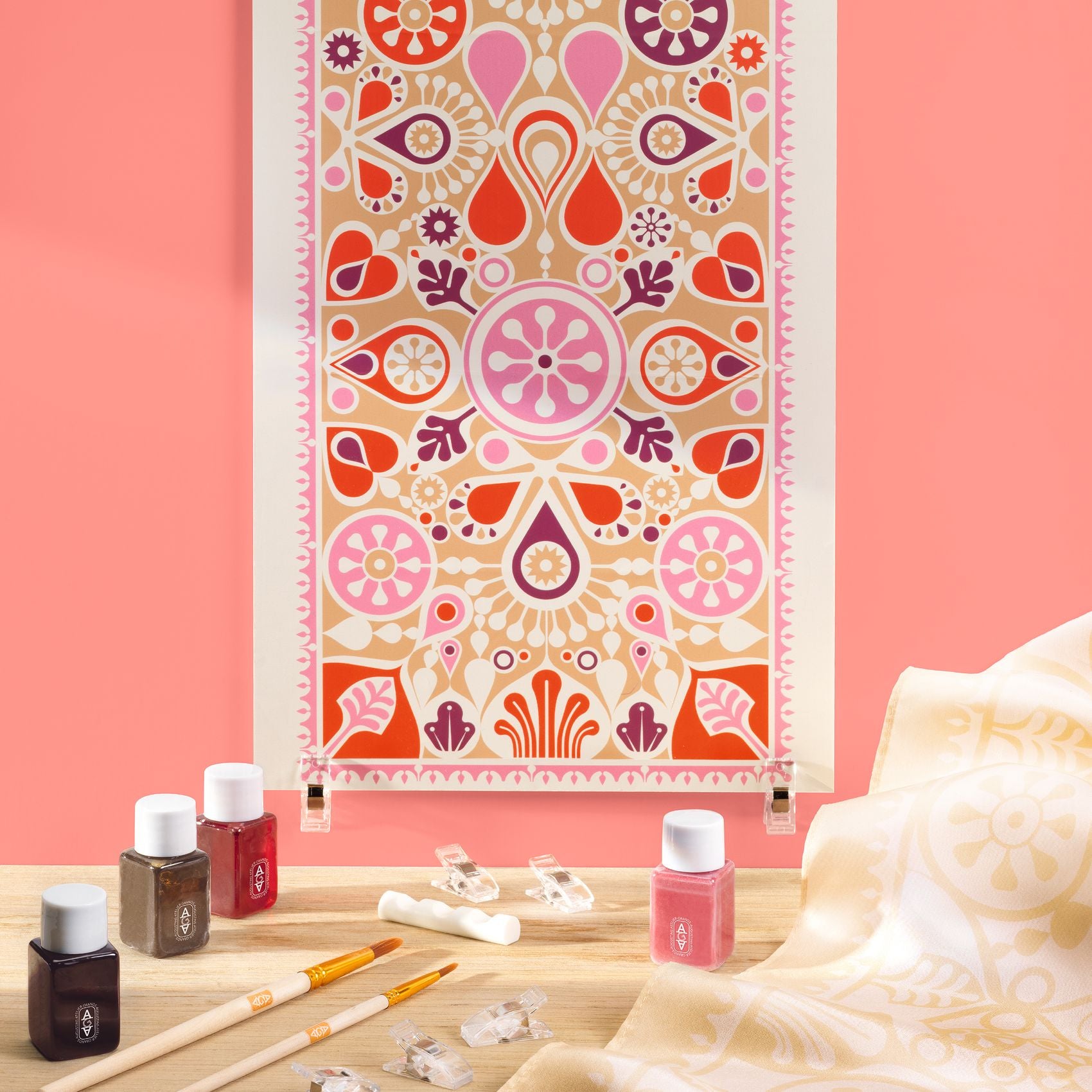 Atelier 11, Silk Painting