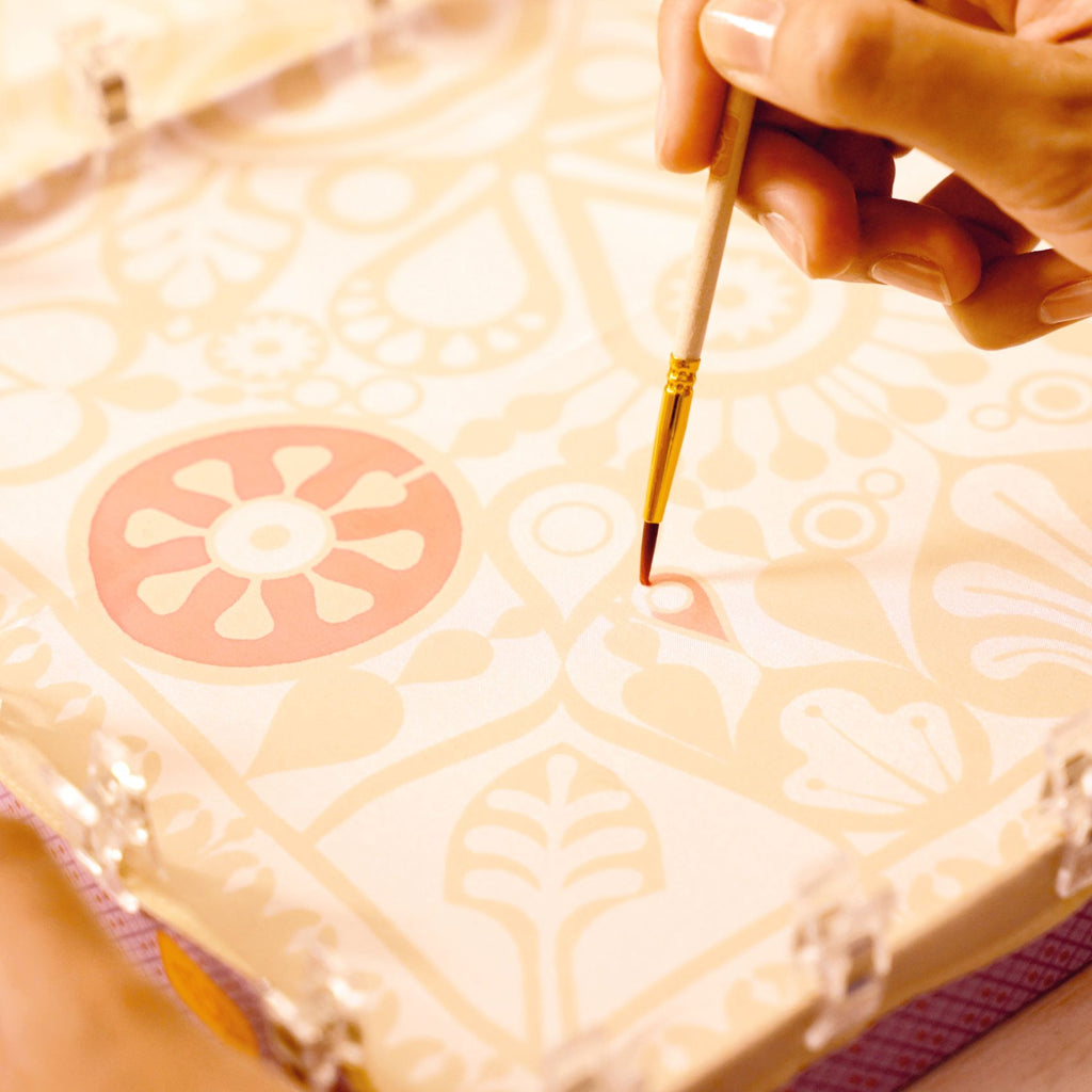 Atelier 11, Silk Painting