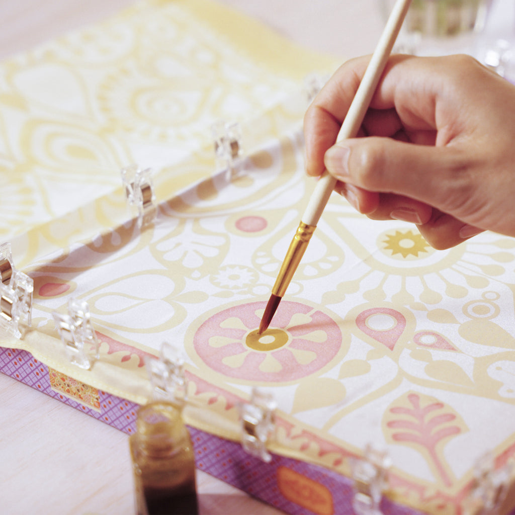 Atelier 11, Silk Painting