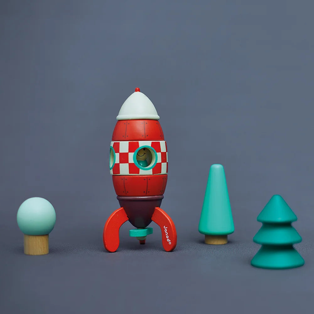 Wooden Magnetic Rocket