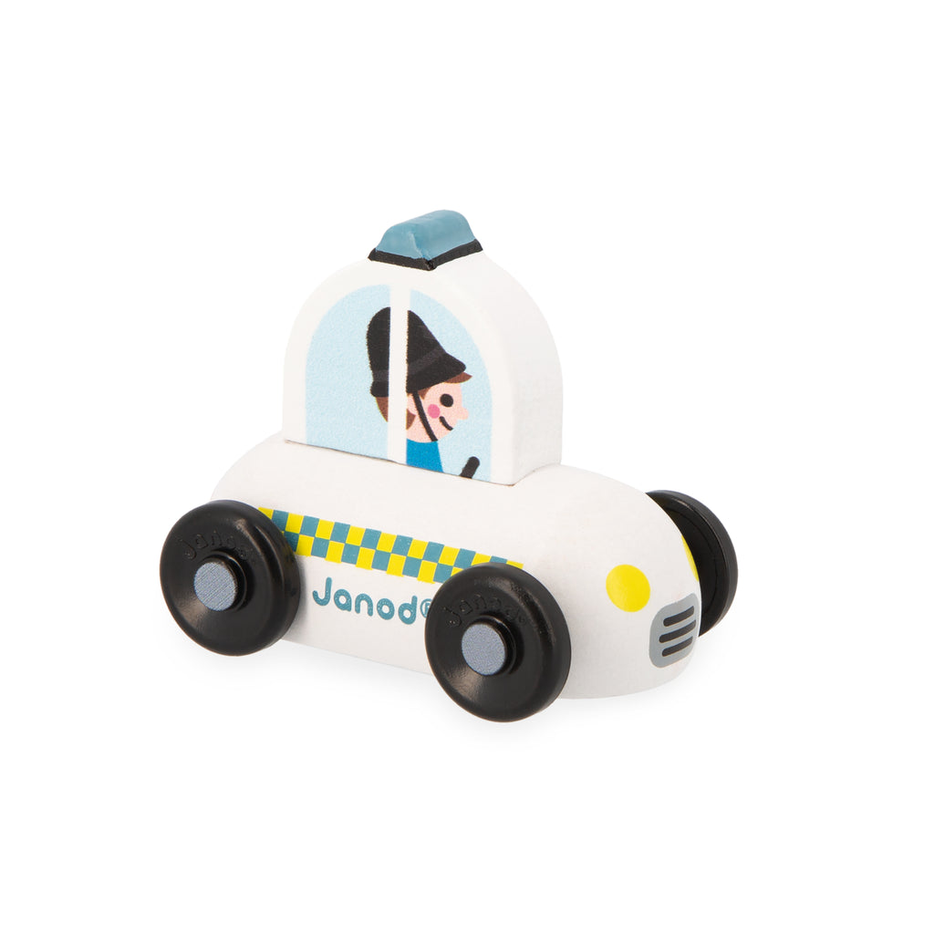 Piccolo auto in legno, Regno Unito