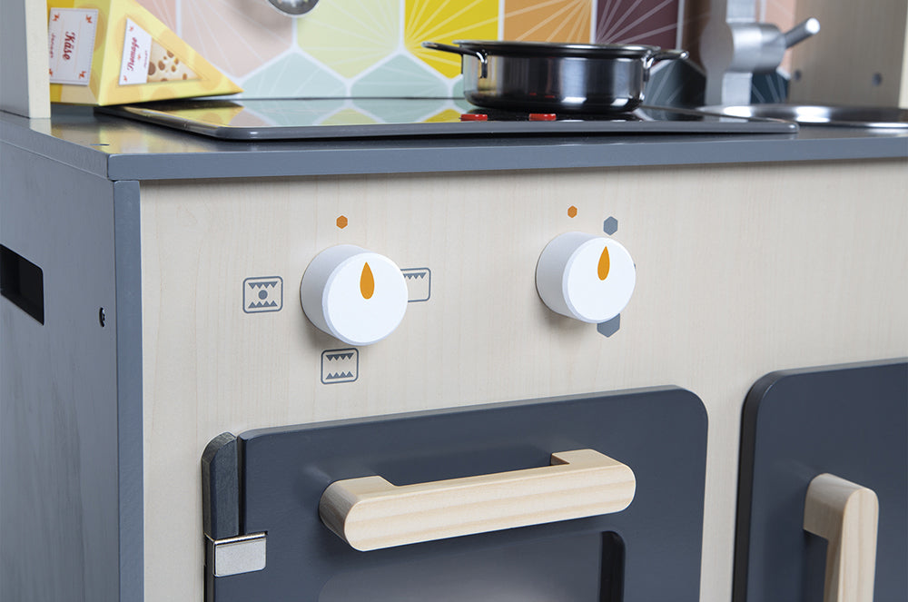 Cucina in legno, sonora e luminosa con accessori Mozaïc