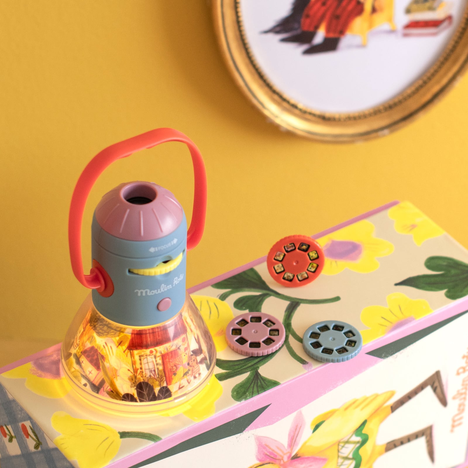 Lanterne des histoires, Minouchkas