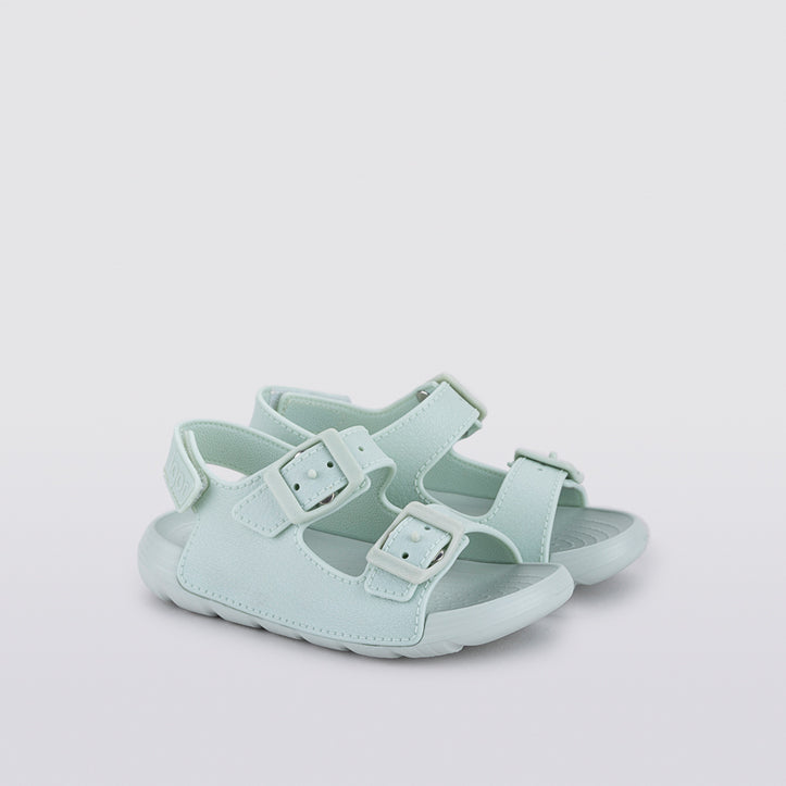 Lightweight and flexible sandals in soft rubber, Maui Menta