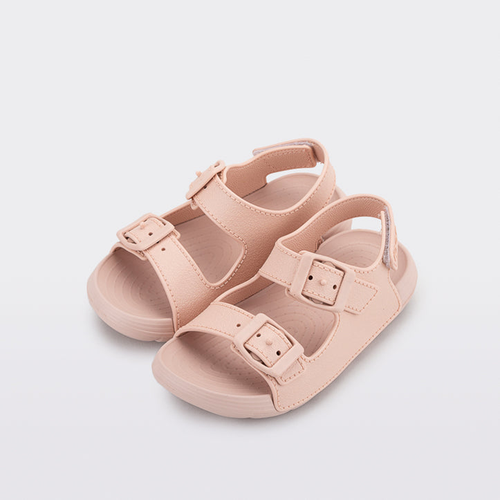 Lightweight and flexible sandals in soft rubber, Maui Pink