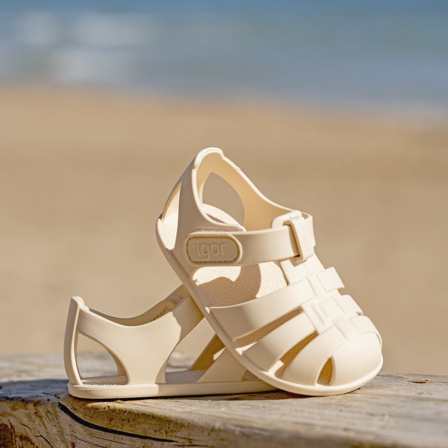 Barefoot Concept Beach Sandals, Ivory
